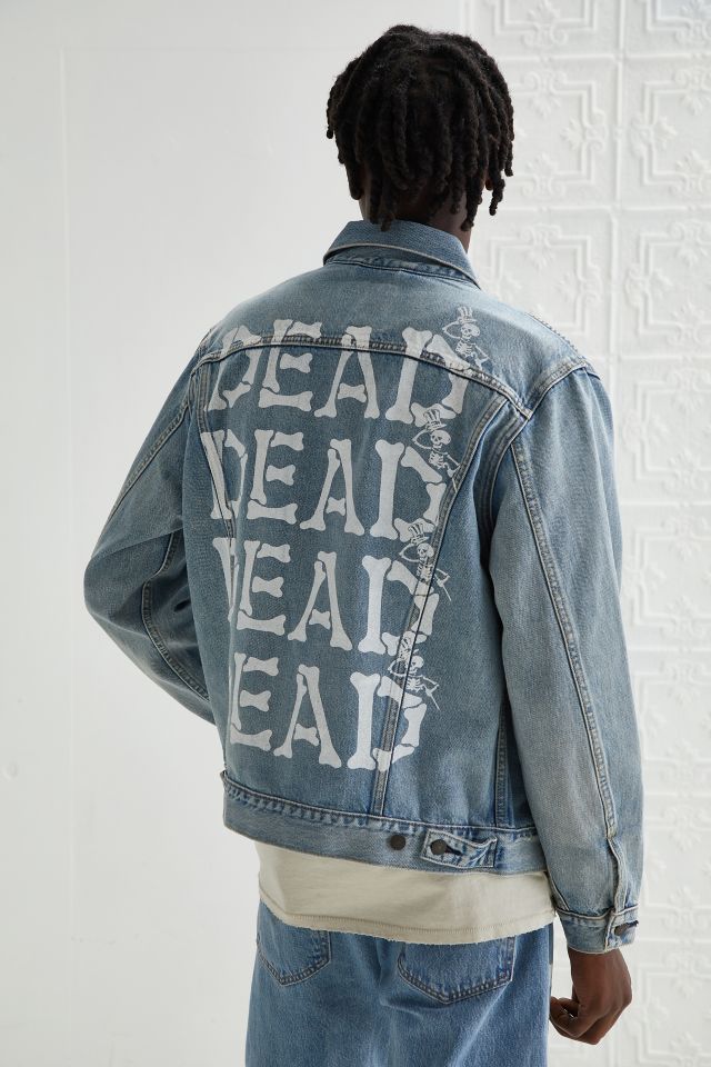 Levi’s X Grateful Dead Upcycled Trucker Jacket | Urban Outfitters