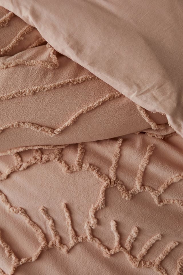 Margot Tufted Floral Duvet Cover Urban Outfitters