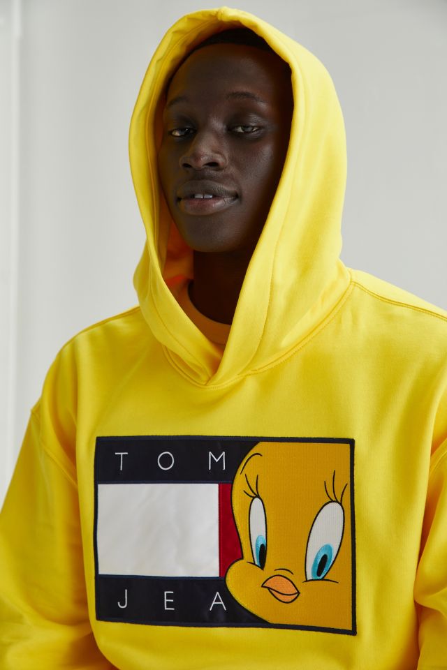 Tommy jeans cheap yellow sweatshirt