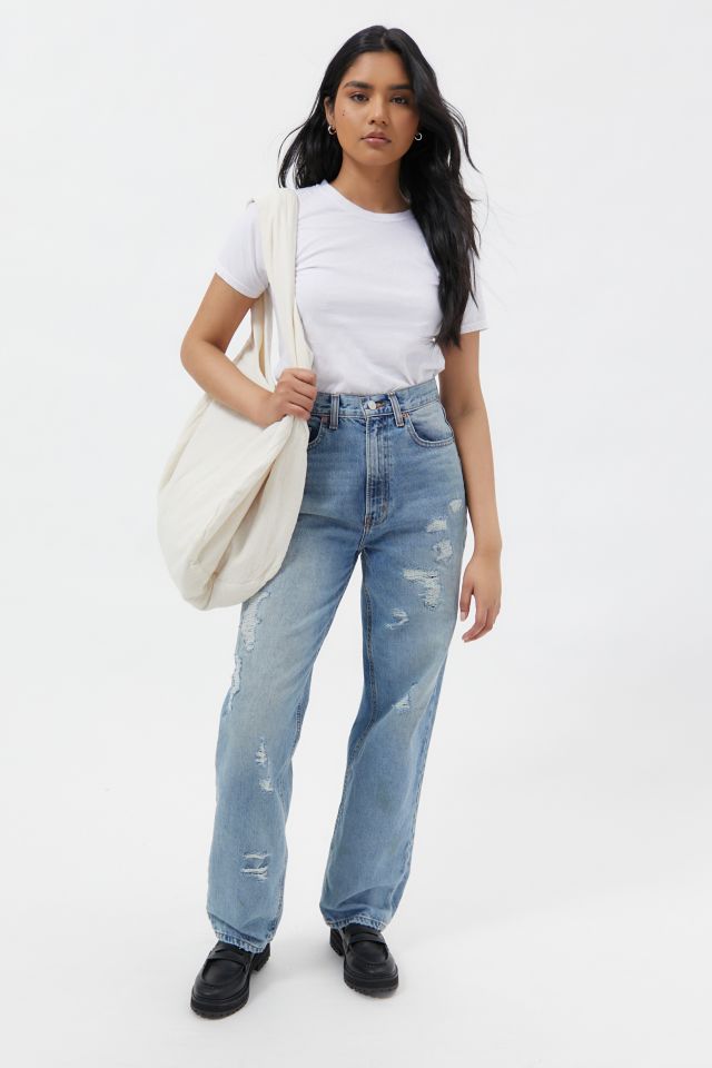 BDG High-Waisted Baggy Jean – Distressed Light Wash