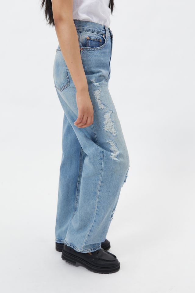 BDG High-Waisted Baggy Jean – Distressed Light Wash #1