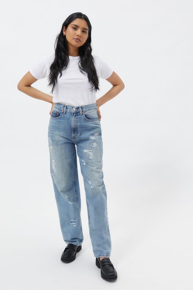 BDG High-Waisted Baggy Jean – Distressed Light Wash #3