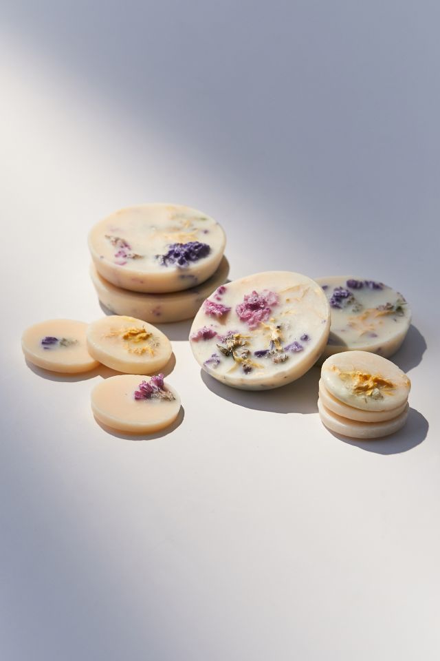 The MUNIO Wildflower Candle #3