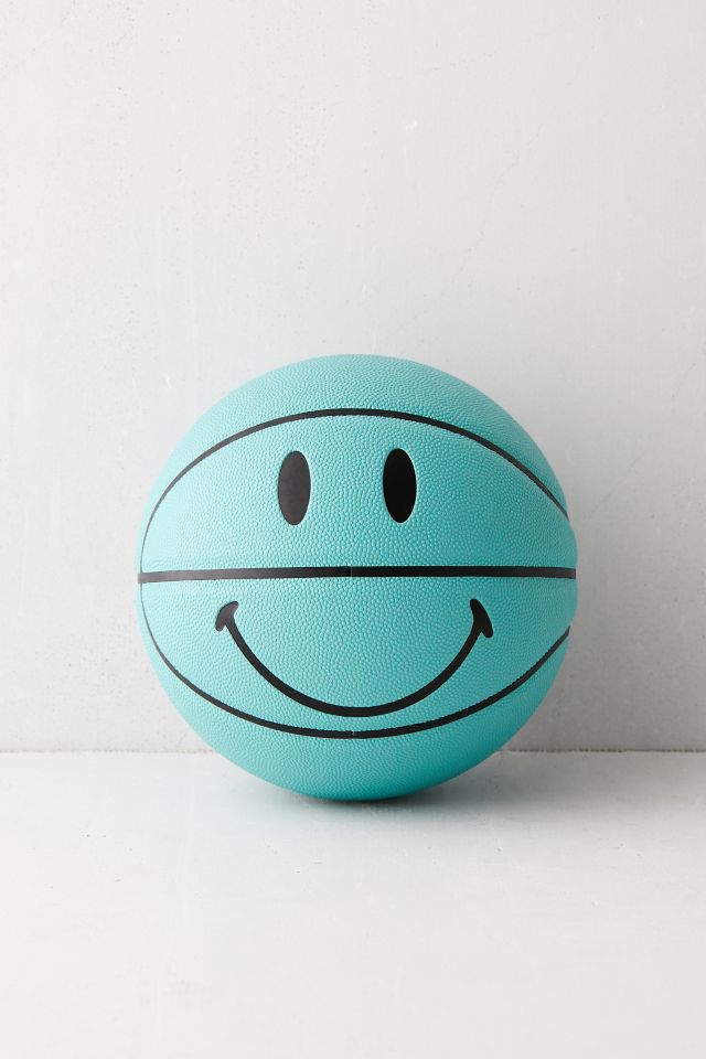 Market X Smiley UO Exclusive Breakfast Basketball | Urban