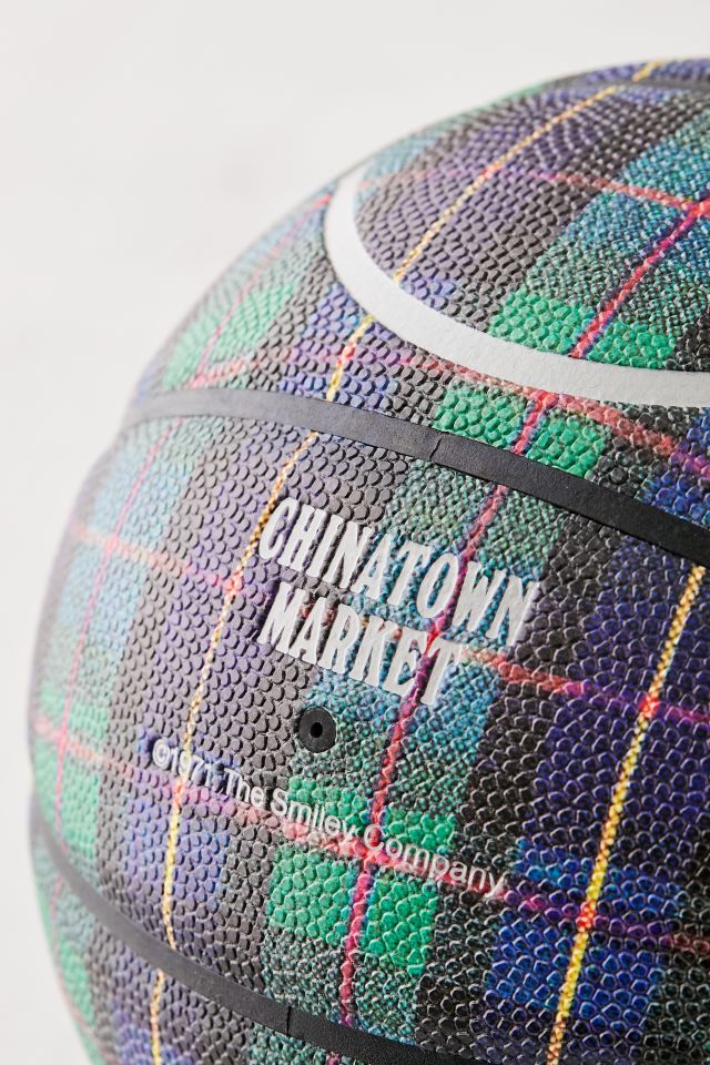 Market X Smiley UO Exclusive Plaid Basketball #3