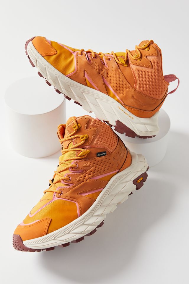 HOKA ONE ONE® Anacapa Mid GTX Boot | Urban Outfitters