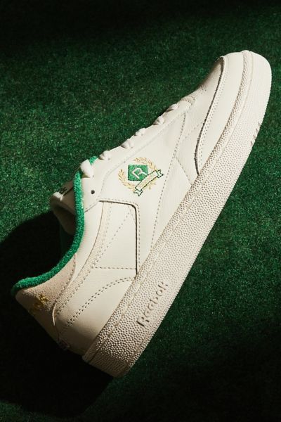 crest sneaker