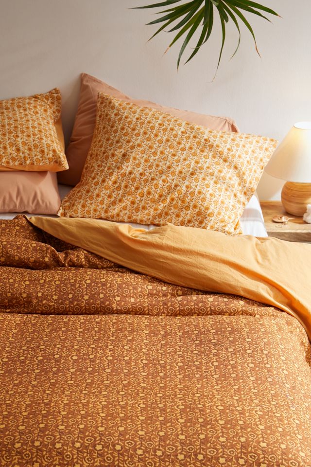 Twyla Floral Duvet Cover Urban Outfitters Canada