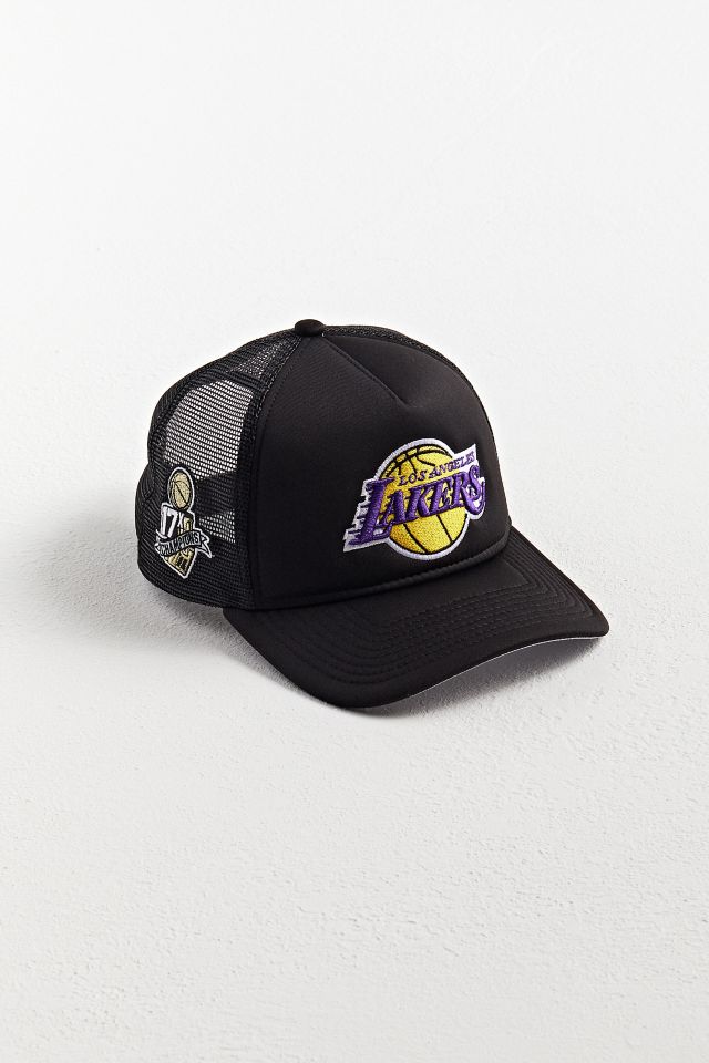 New Era Los Angeles Lakers Trucker Hat