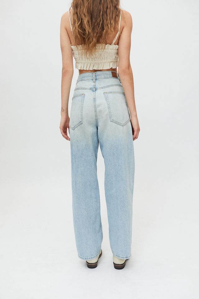 BDG Loose Baggy High-Waisted Jean – Distressed Light Wash #2