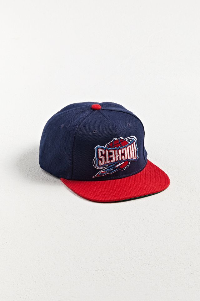 Mitchell and ness upside down snapback top