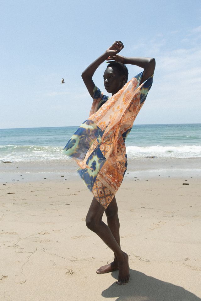 Rio Tie-Dye Ruana | Urban Outfitters Canada