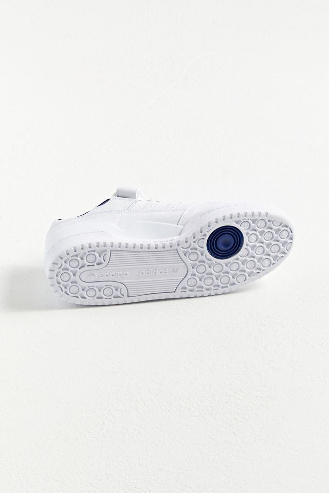 adidas Forum Low Top Sneaker | Urban Outfitters