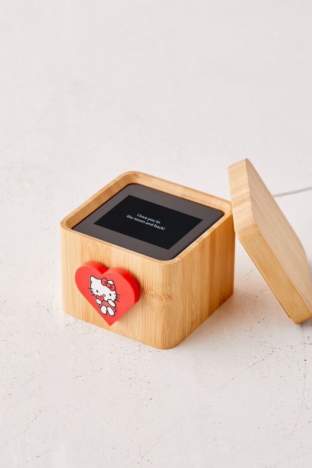 Lovebox X Hello Kitty Color And Pix Messenger #2