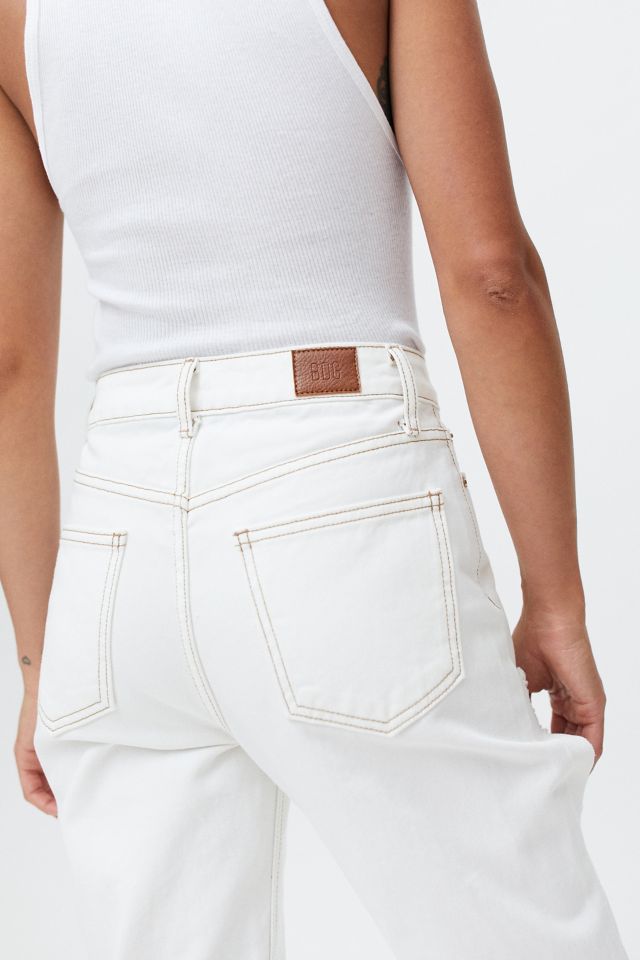 BDG High-Waisted Mom Jean – White Denim #1