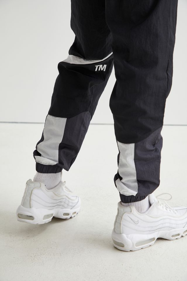Nike Swoosh Wind Pant #4