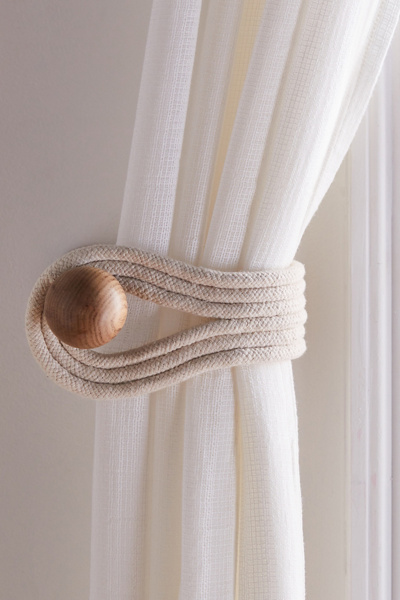 curtain tie backs