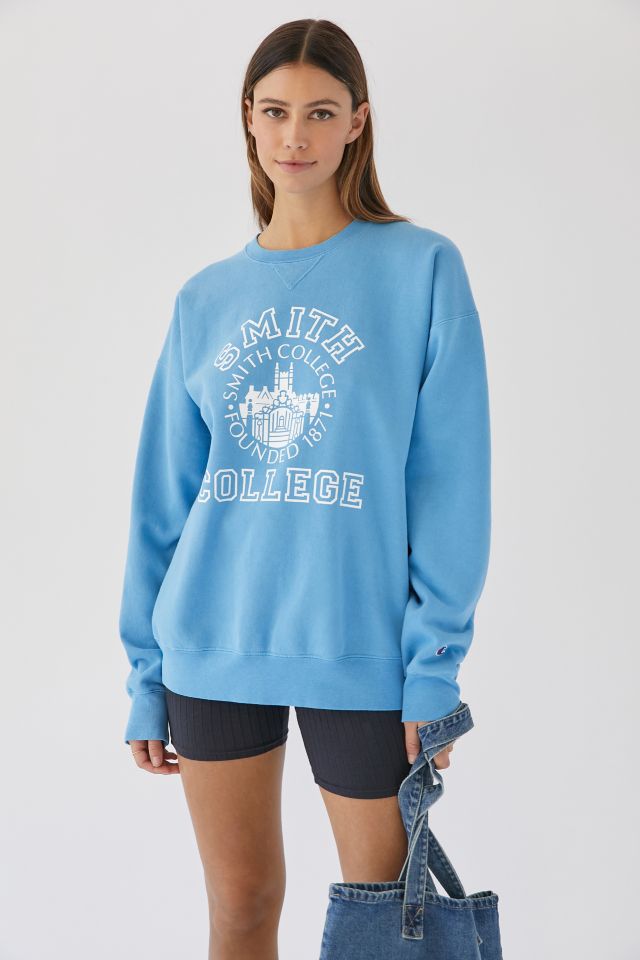 Champion sweaters clearance urban outfitters trabajo