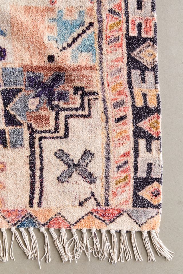Orla Printed Chenille Rug  Urban Outfitters Mexico - Clothing