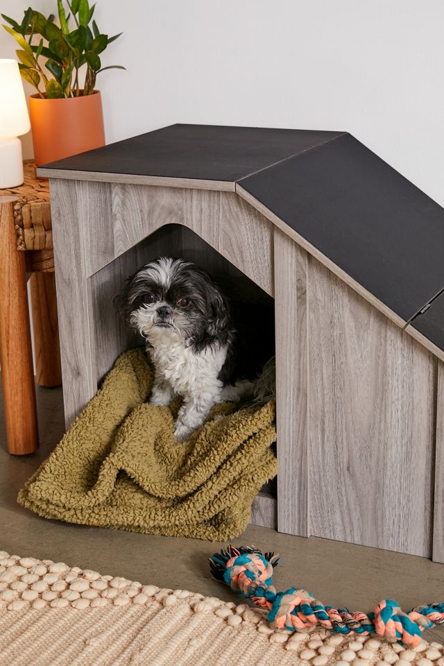 Multifunction Doghouse | Urban Outfitters