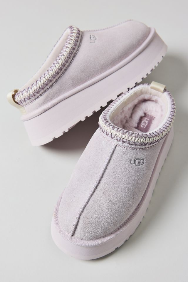Ugg slippers urban outfitters hotsell