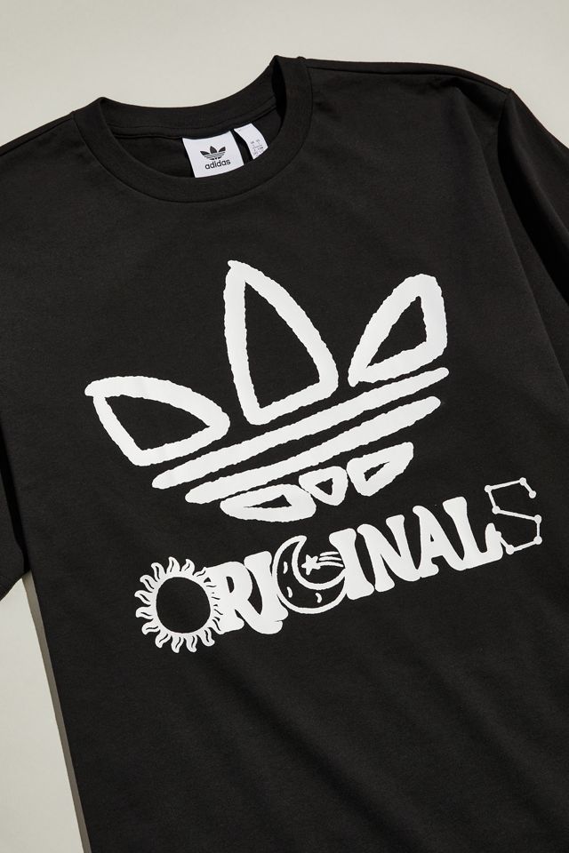 adidas Originals Trefoil Tee | Urban Outfitters