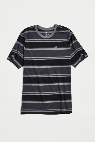 striped nike tee