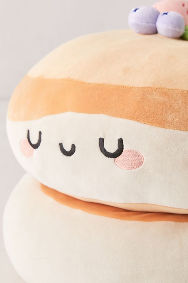 Pancake Makes Plush — I absolutely have a soft spot for characters