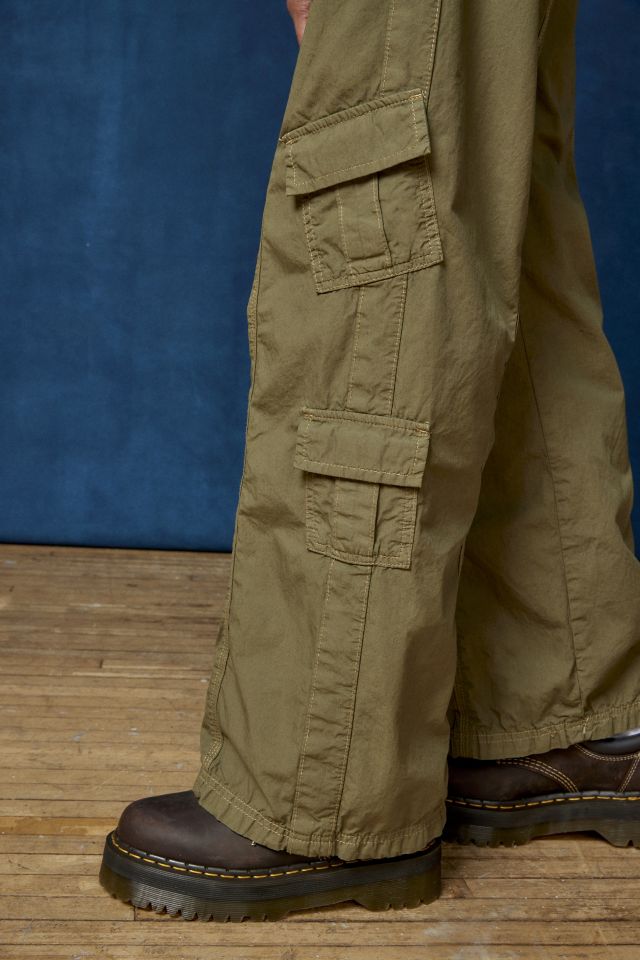 BDG Y2K Low-Rise Relaxed Cargo Pant #4