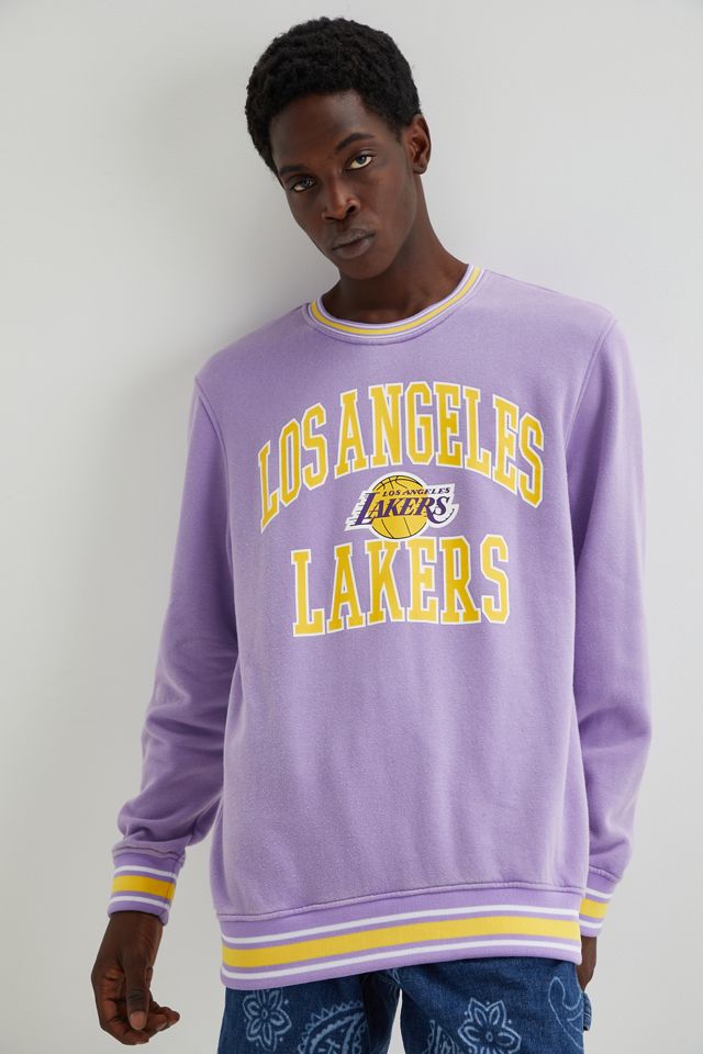 Los Angeles Lakers Tipped Crew Neck Sweatshirt | Urban Outfitters