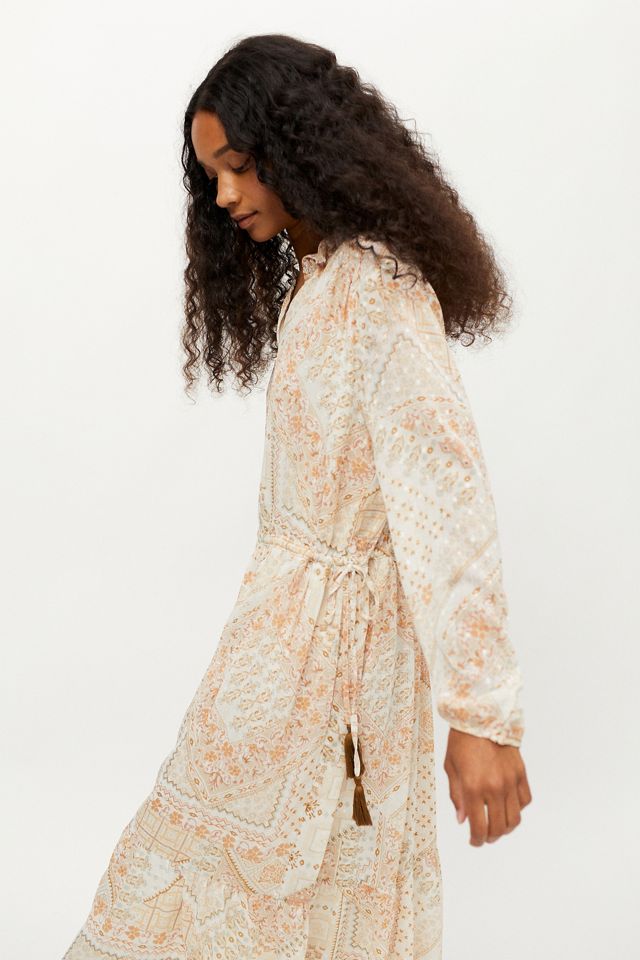 Dress Forum Claire Tiered Long Sleeve Midi Dress | Urban Outfitters