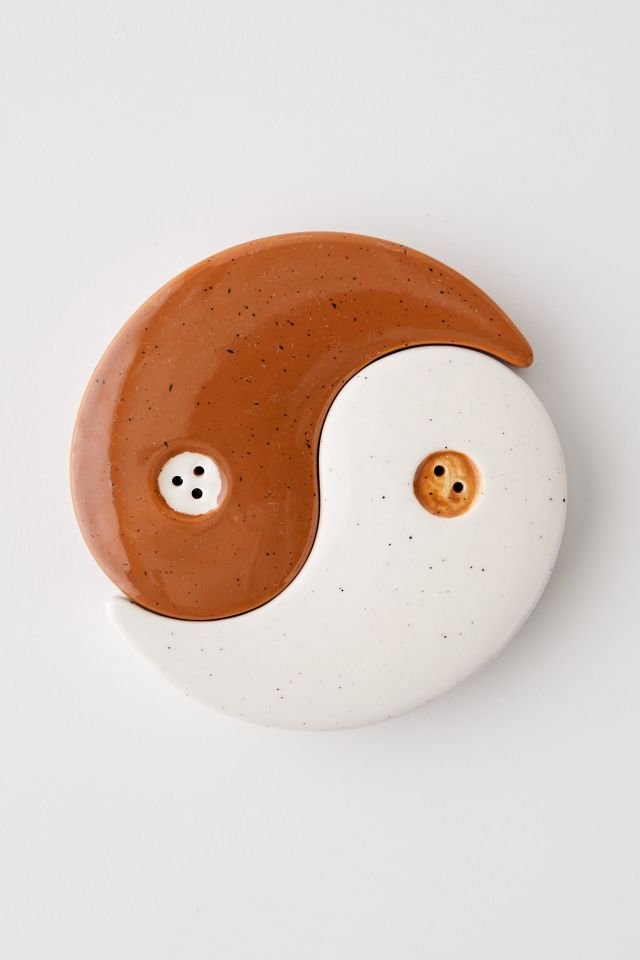 Yin Yang Salt And Pepper Shaker Set #1