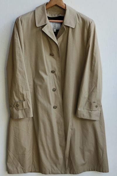 Vintage London Fog Raincoat | Urban Outfitters