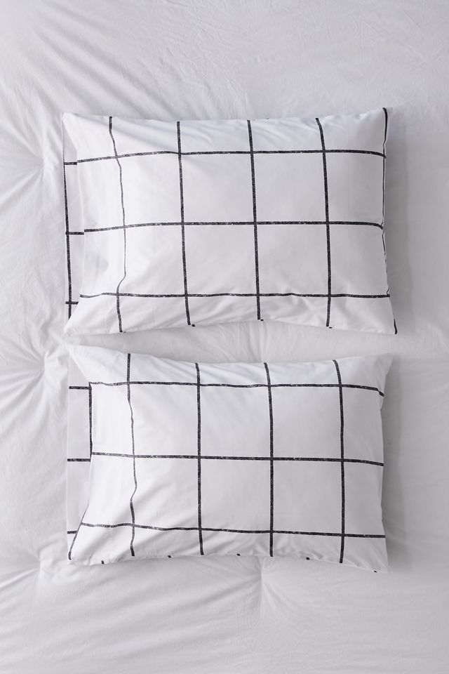 Distressed Check Pillowcase Set Urban Outfitters