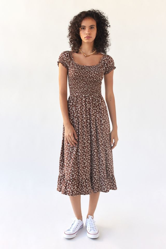 UO Tessie Smocked Puff Sleeve Midi Dress #3