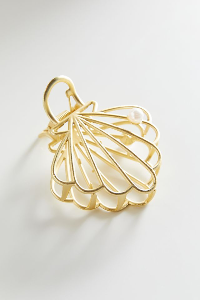 Shell Metal Claw Clip | Urban Outfitters