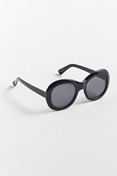 Mason Round Sunglasses | Urban Outfitters