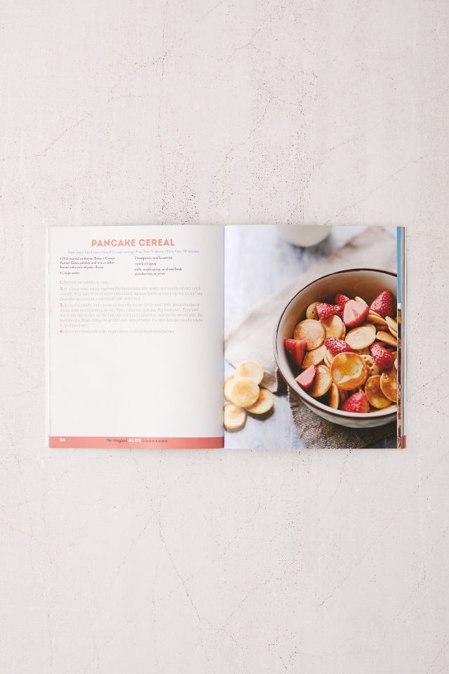 The Unofficial ALDI Cookbook: Delicious Recipes Made with Fan Favorites from the Award-Winning Grocery Store By Jeanette Hurt #2