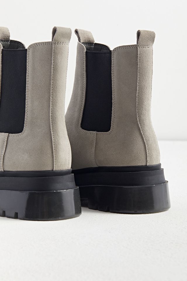 UO Mason Boot | Urban Outfitters display picture 2