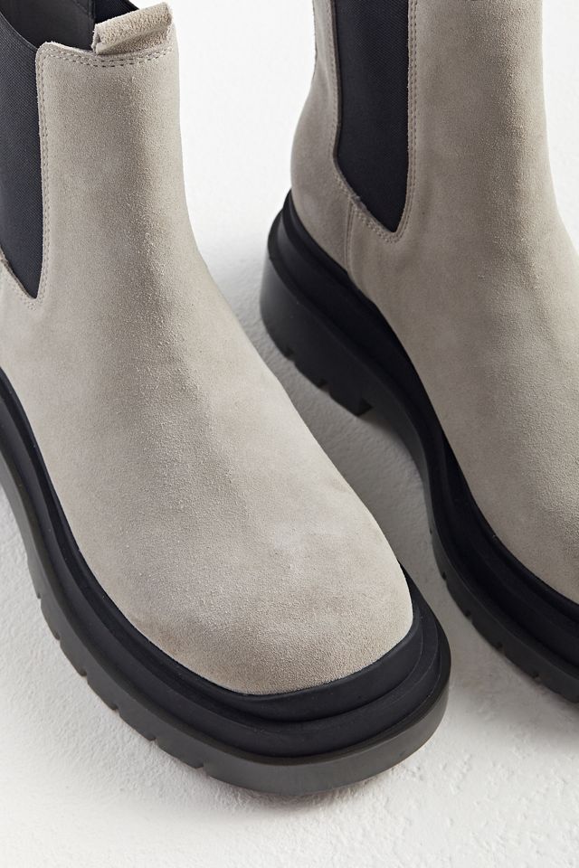 UO Mason Boot | Urban Outfitters display picture 1