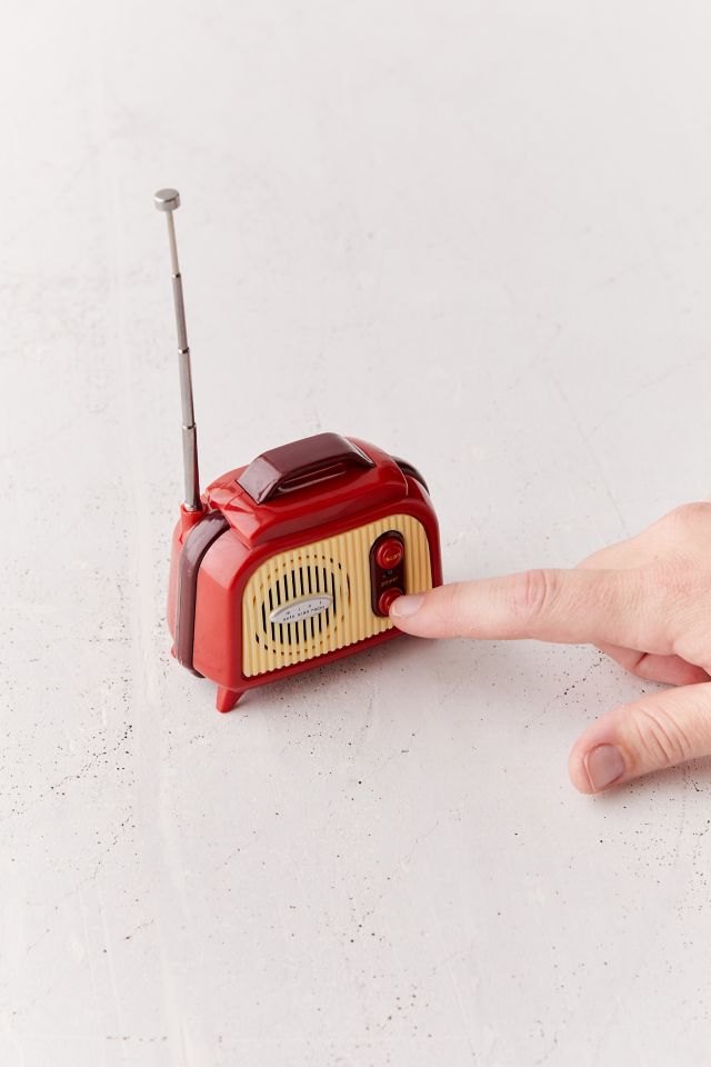 World's Smallest Retro Radio by Westminster