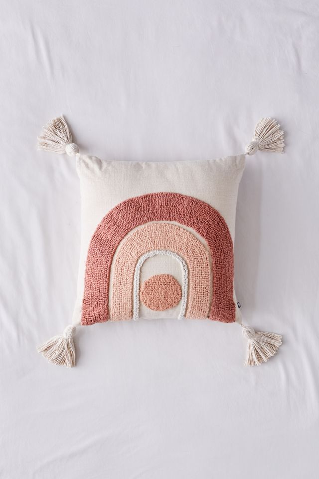 Arch Tufted Throw Pillow