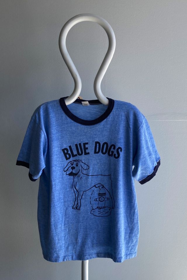 Vintage 1970s Russell Brand Blue Dogs T-Shirt | Urban Outfitters
