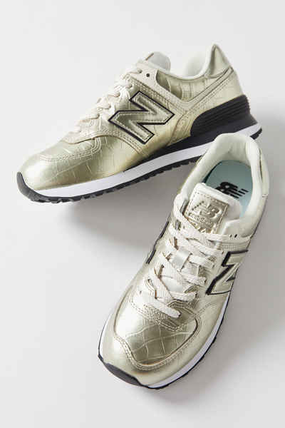 New Balance 574 Metallic Women's Sneaker | Urban Outfitters