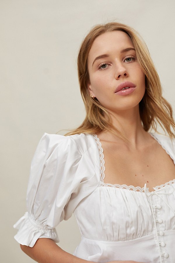 For Love & Lemons Carey Cropped Blouse In White