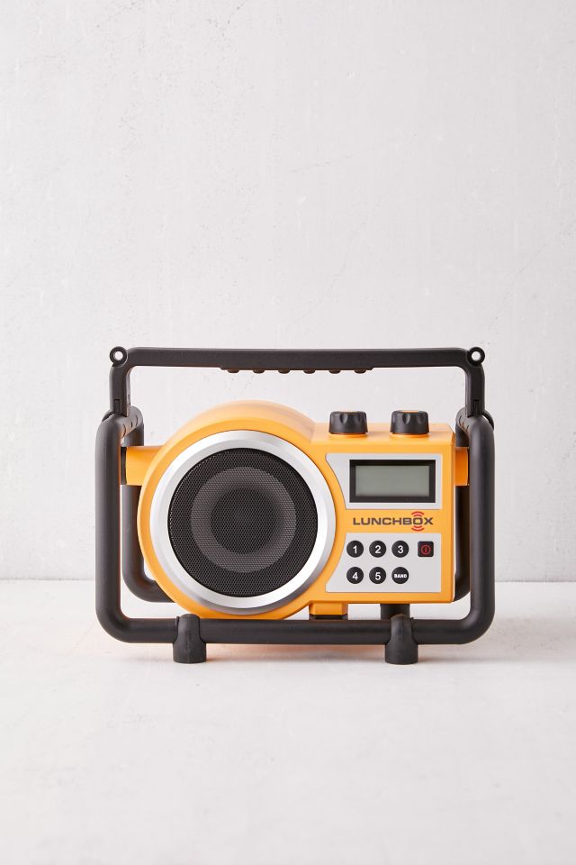 Vooravond preambule Oprichter Sangean Lunchbox Compact Ultra-Rugged AM/FM Radio | Urban Outfitters
