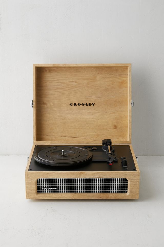 Crosley Uo Exclusive Wood Voyager, Crosley Wooden Case Record Player