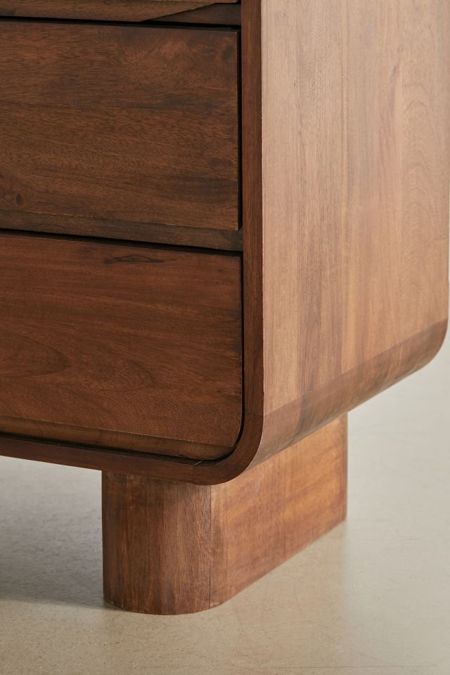 Huron Tall 4-Drawer Dresser #4