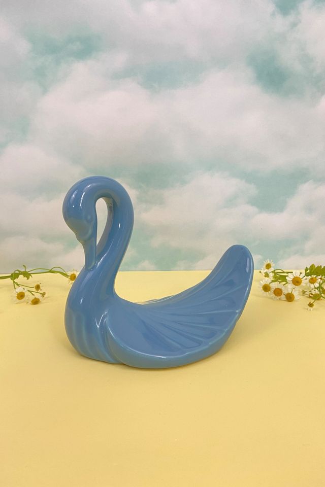 Vintage Swan Towel Holder | Urban Outfitters