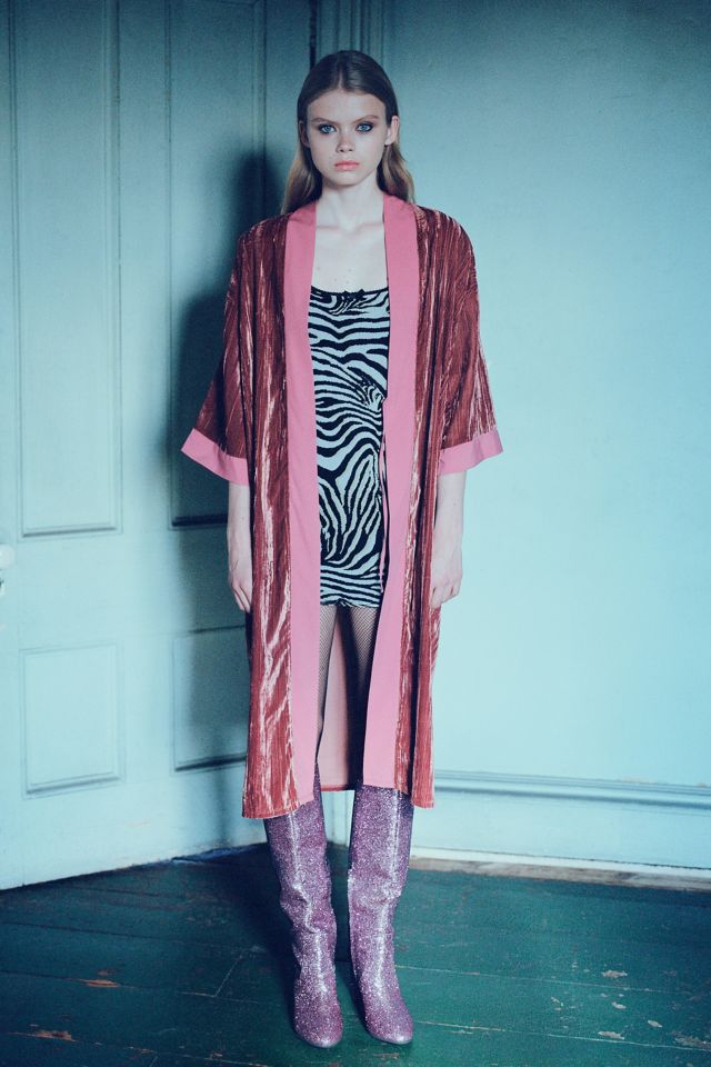 Enchanted Velvet Robe | Urban Outfitters